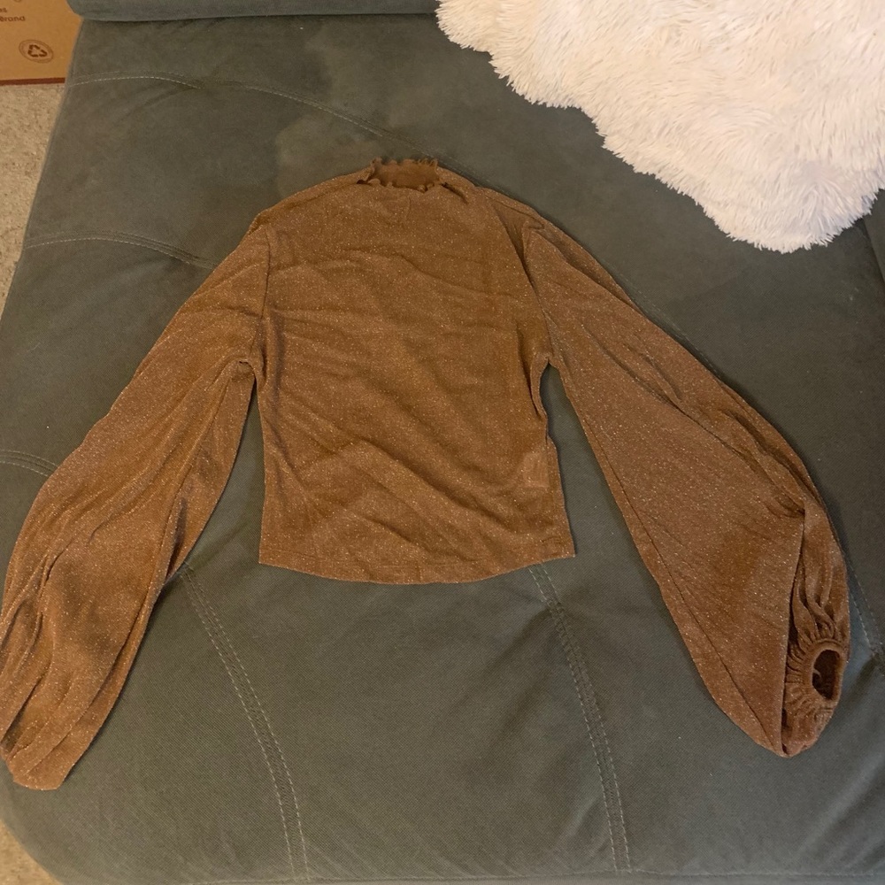 Long sleeve top